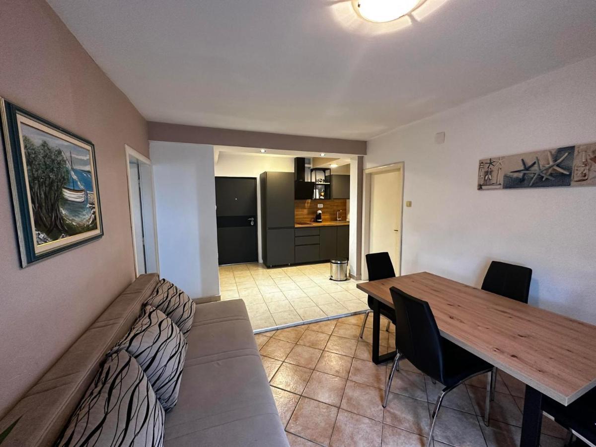 Grgo Apartments Drage Bagian luar foto