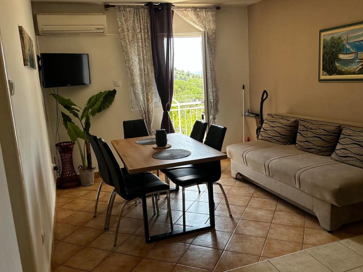 Grgo Apartments Drage Bagian luar foto