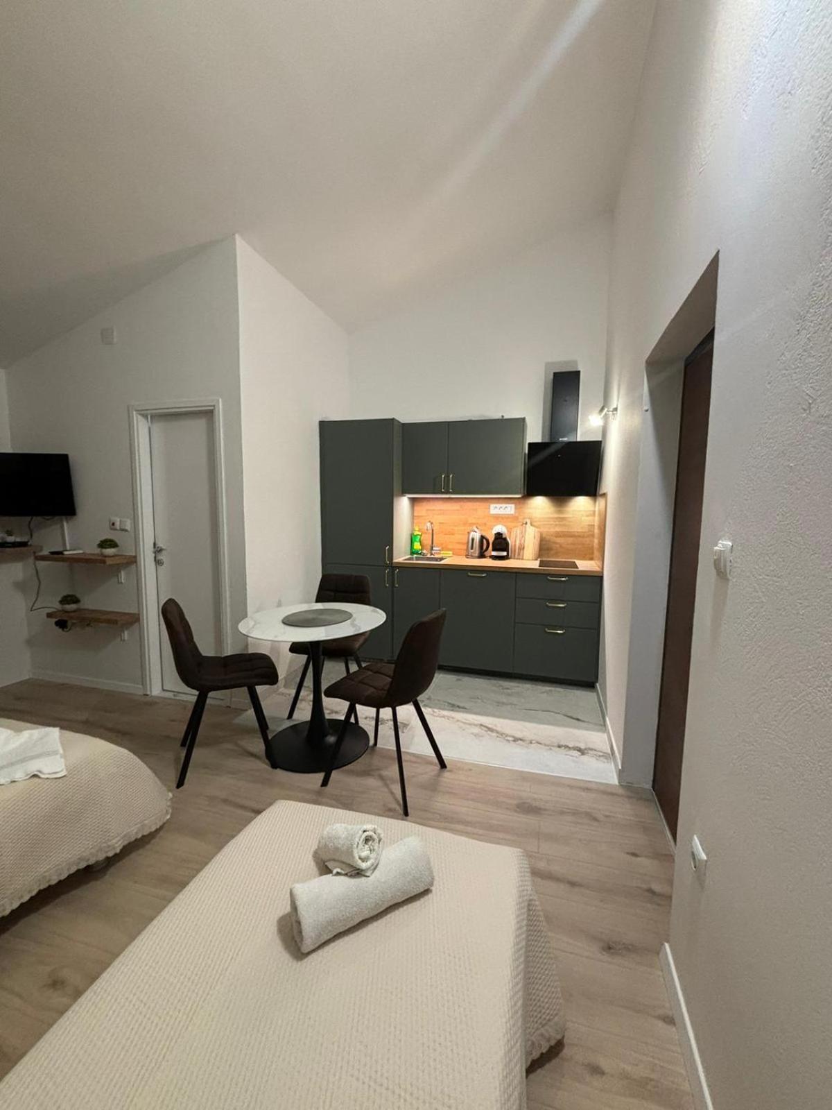 Grgo Apartments Drage Bagian luar foto
